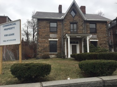 The Warren House in Roxbury as it stands today